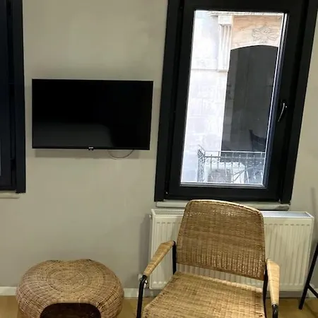 New Luxurious And Cozy Flat 6 Апартаменты *